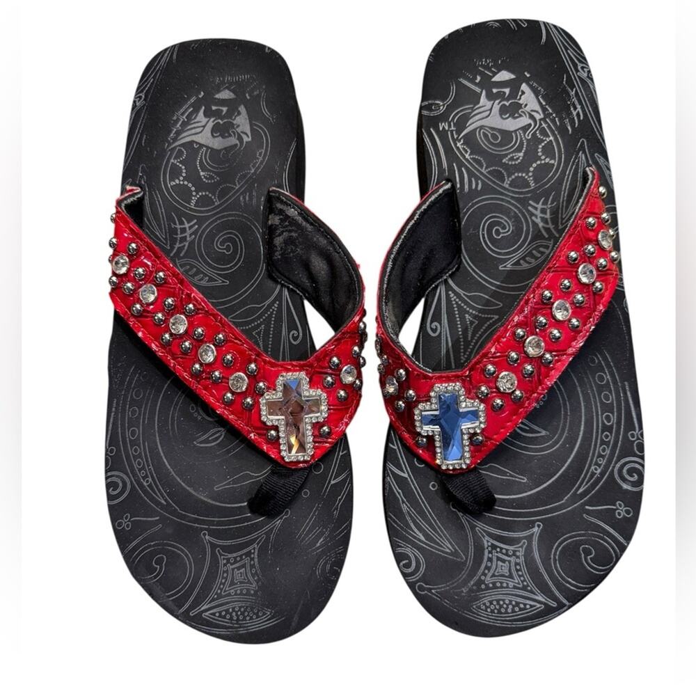 Fighting Elephants XL (9/10) Red Studded Flip Flops with Cross Accents